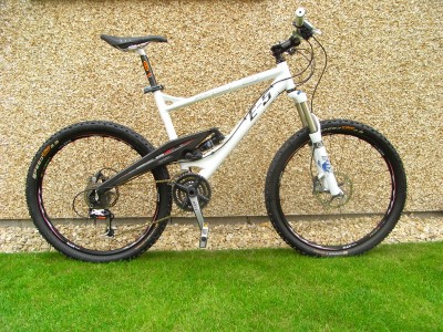 whyte e5