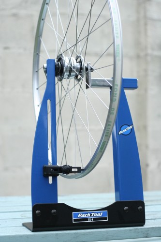 Park TS-8 wheel truing stand