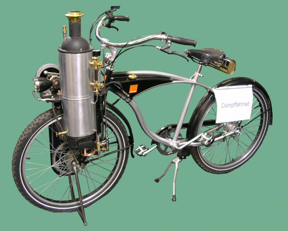 dampf-fahrrad2.jpg?itok=J2nzQCbF