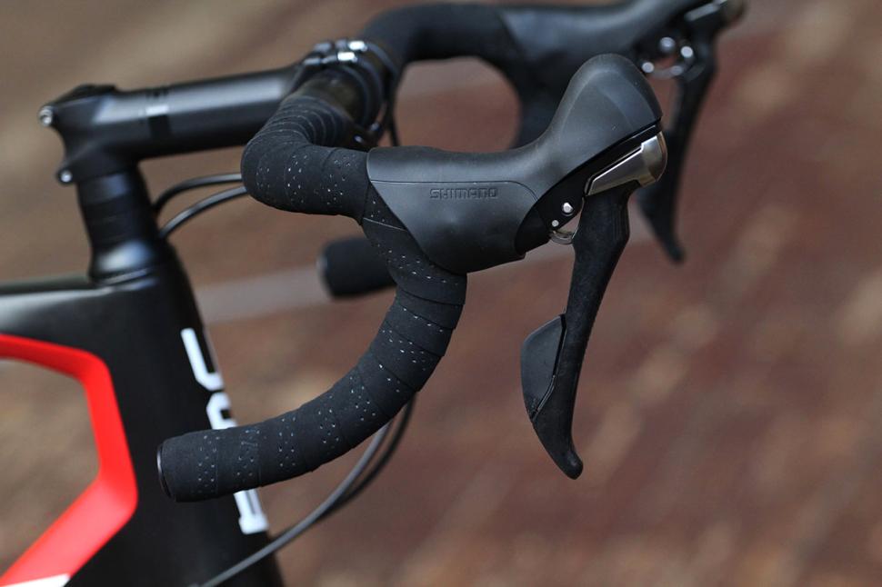 BMC GF01 Disc - bars and levers