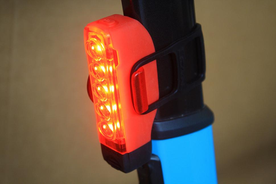 Lezyne%20Strip%20Drive%20rear%20light.jpg?itok=1ilNyKb2