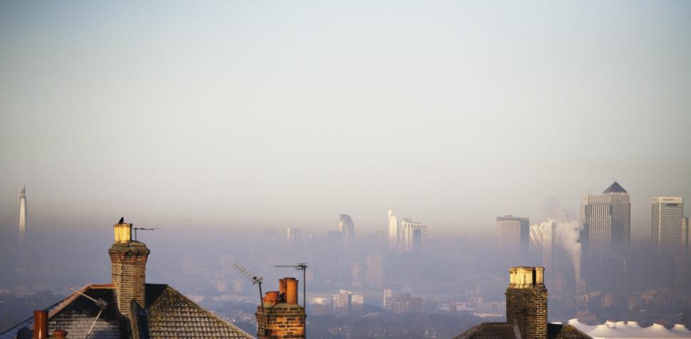London air pollution (CC BY-NC-ND 2.0 stu mayhew:Flickr)