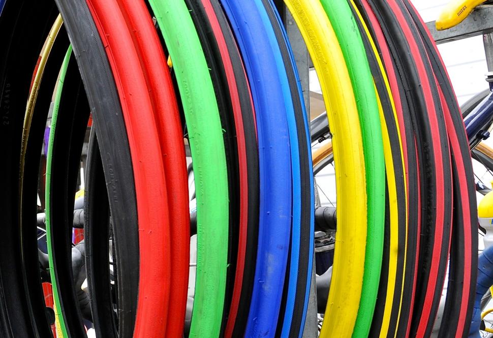 Neumáticos de bicicleta de colores