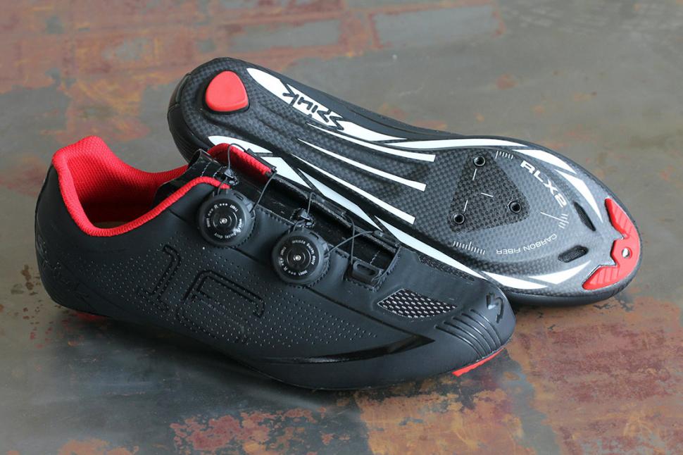 Spiuk%2016%20road%20shoes.jpg?itok=PQeDJhWb