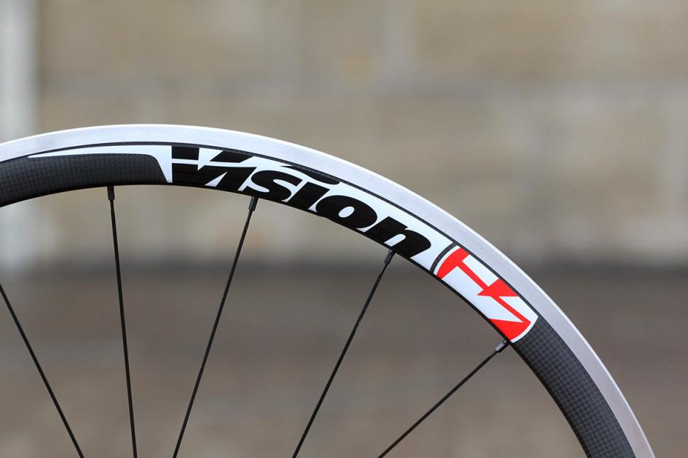 vision trimax 45 carbon clincher road wheelset