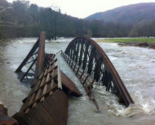 The washed-out bridge on
                    the C2C path, in the floods of Dec 2015