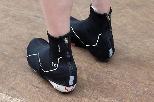 cycling overshoes decathlon