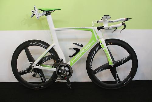 triathlon bike with drop bars