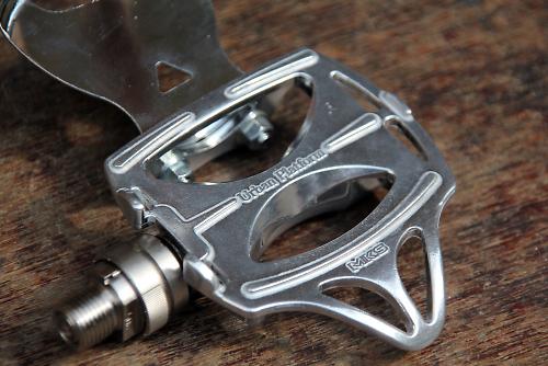best bike pedals with toe clips