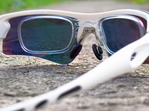 can you put prescription lenses in oakley sunglasses