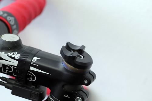 quad lock stem cap mount