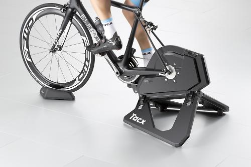 Sociale wetenschappen pantoffel dump Tacx's new NEO Smart direct drive turbo trainer promises realistic road  feel and silent operation | road.cc