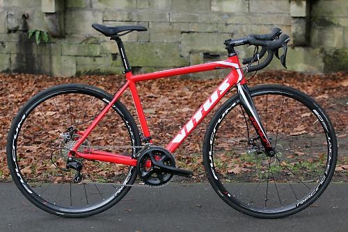 vitus zenium carbon disc road bike