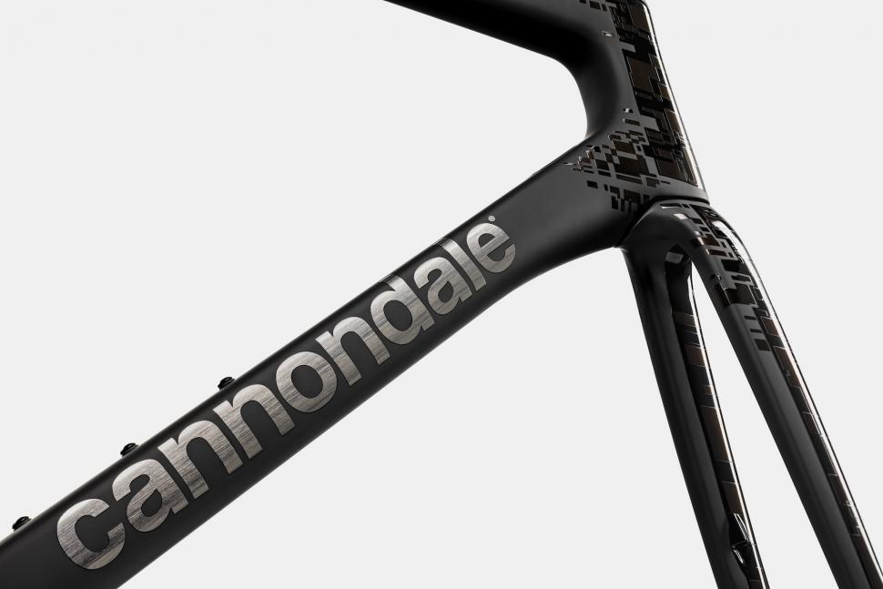 2022 Cannondale SuperSix Evo Leichtbau - 7.jpeg