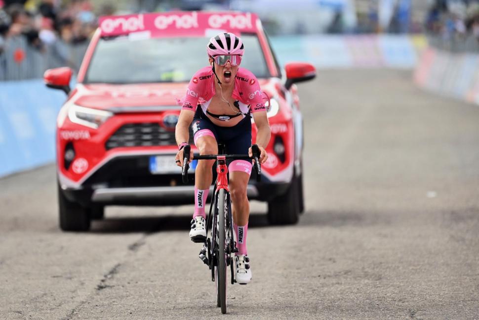 2022 Juan Pedro Lopez Trek Emonda SLR Giro d'Italia - 3