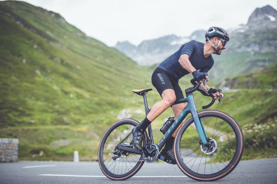 Phobia Ultimate Sanselig Is Scott's updated Addict eRide the stealthiest e-bike around? Plus new  stuff from Castelli, Adidas, DMT, Met, and a new tool to help you set up  your cleats perfectly | road.cc
