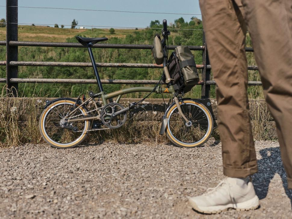 2023 Brompton x Bear Grylls - 1 (1)