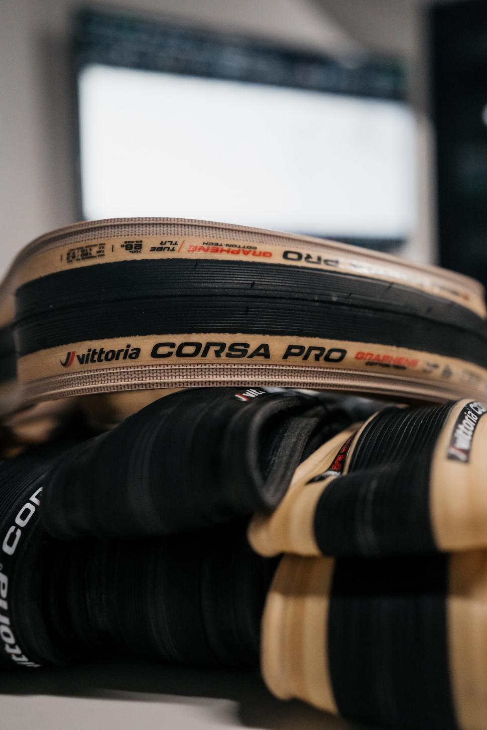 Vittoria claims new Corsa Pro is “the most advanced cotton road