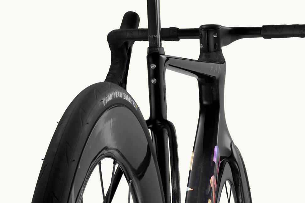 Factor releases new Ostro VAM as “the benchmark aerodynamic