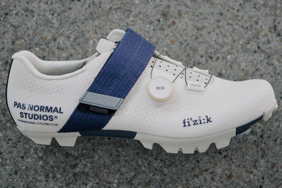 2024 Pas Normal Studios x Fizik Ferox Carbon shoe - 2