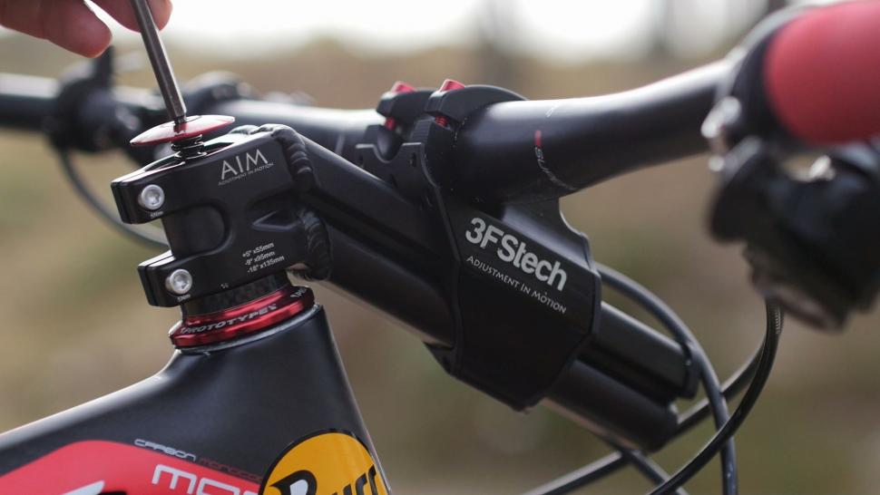 Spanish company launches adjustable length stem on