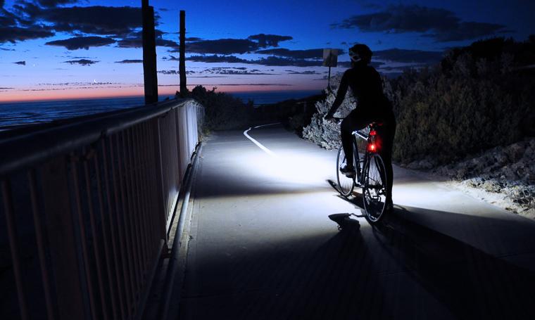 Bike light that illuminates the road launched on Kickstarter | road.cc