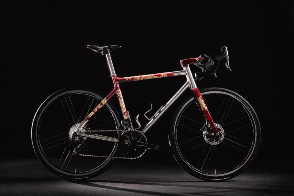 Passoni limited edition dragon year bike