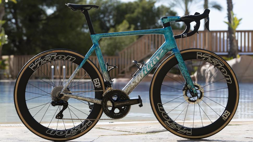 2024 Wilier Filante SLR Astana Qazaqstan team bike @SprintCycling