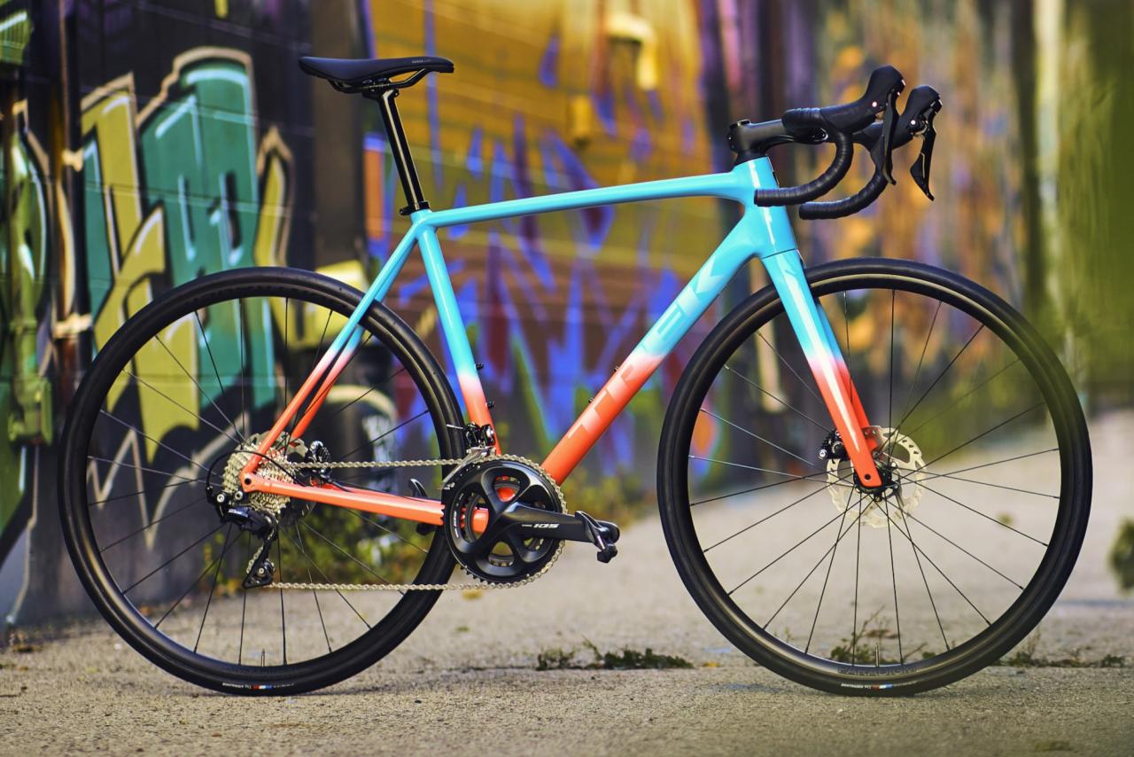 Is Trek s new road bike really aluminium Updated monda ALR