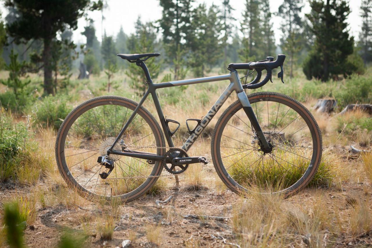 gravel racer