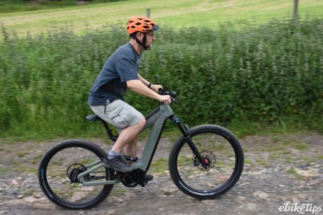 Riese & Muller Superdelite Mountain riding 6.JPG