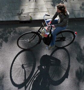 Dutch cyclist (&copy; CC licensed by utrechtman-Flickr).jpg