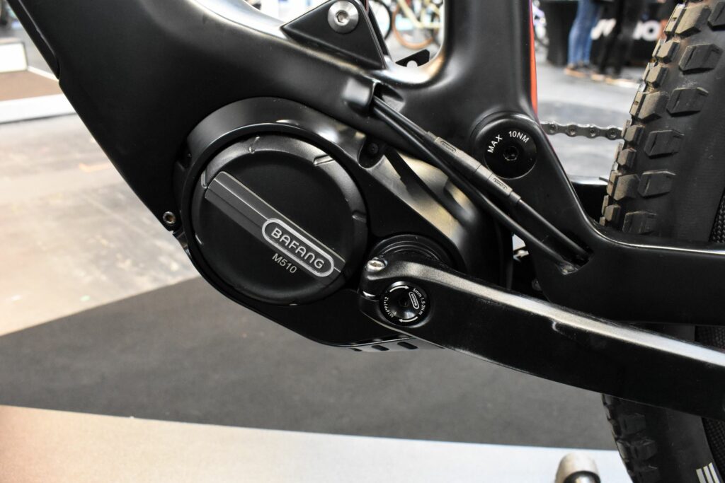 Shark Full Sus Carbon Mid Drive (3) Cycle Show 24