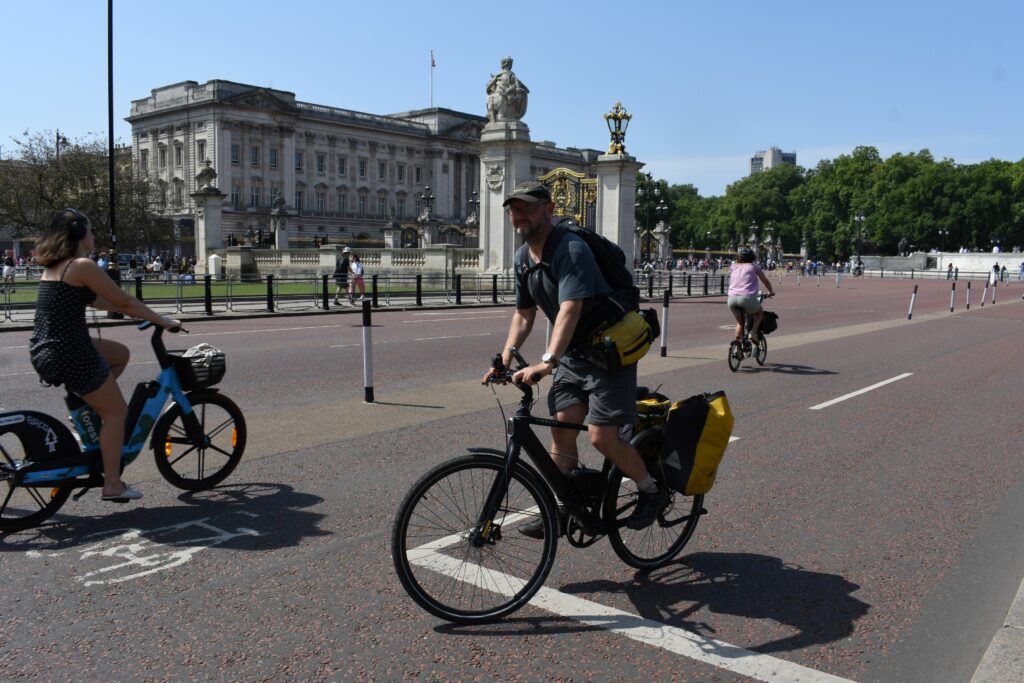Tenways Big City Biking (4)