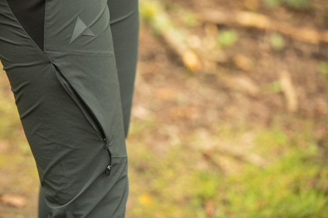 2021 Altura Esker Women's Trail Trouser 003.jpg