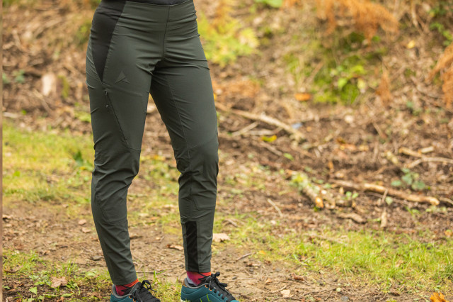2021 Altura Esker Women's Trail Trouser 004.jpg