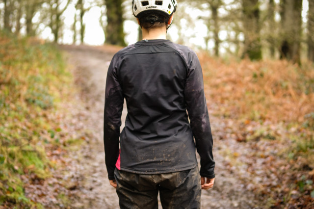 2021 Scott women's Trail Storm Long Sleeve Shirt jersey-6.jpg
