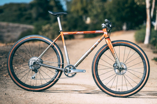 2022 Shimano GRX Limited Silver, Mosaic Cycles.jpeg