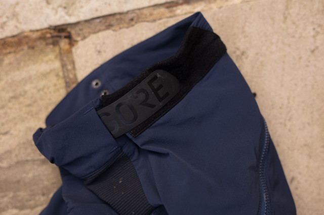 2023 gore Fernflow men's shorts velcro.jpg