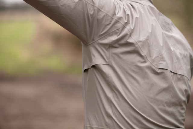 2024 POC M's Signal All-weather Jacket Arm Vent.jpg
