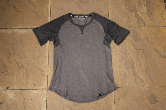 Cool things Dakine women's kit-2.jpg