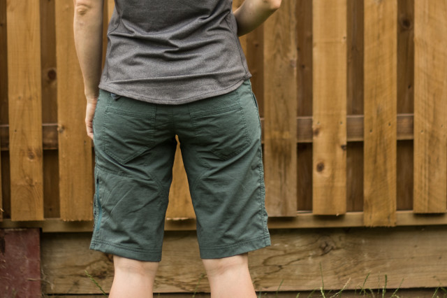 Dakine Zella women's shorts-3.jpg