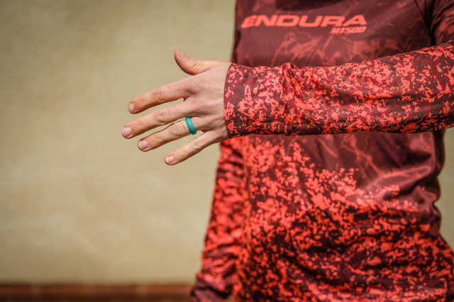 Endura MT500 women's jersey-7.jpg