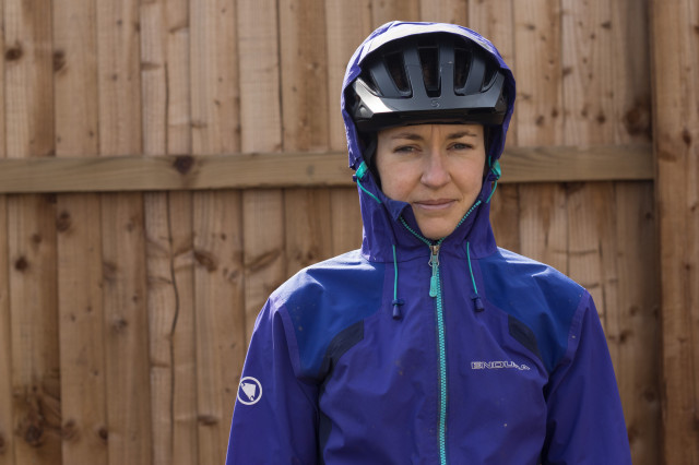 Endura Women's MT500 II Waterproof Jacket-3.jpg