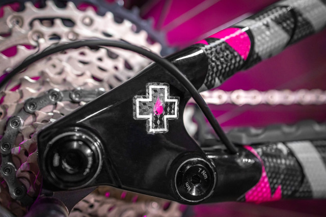 2022 Muc-Off Frame Protection Series bolt rear triangle