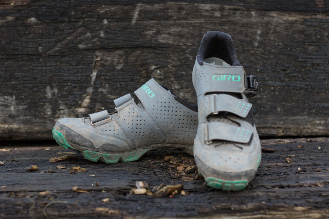 Giro Manta R Women's Trail Shoes-3.jpg