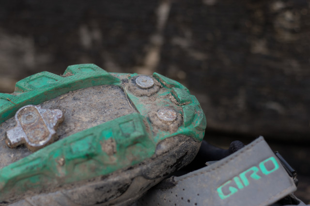 Giro Manta R Women's Trail Shoes-5.jpg