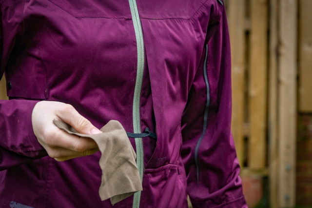 ION 3 Layer Women's Scrub Amp Jacket-2.jpg