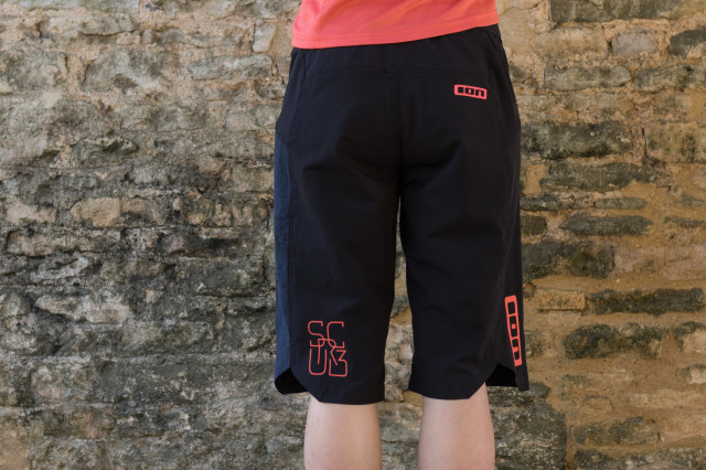 ION Scrub Amp Bikeshorts Women's-2.jpg