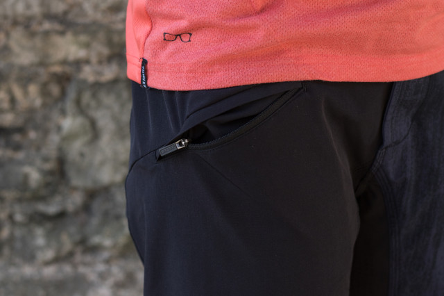 ION Scrub Amp Bikeshorts Women's-3.jpg